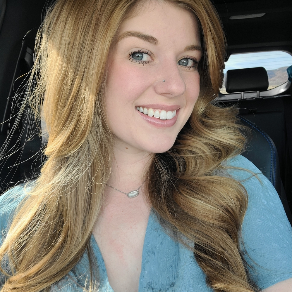 Meet your Posher, Taylor